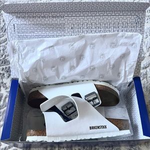 NEW Birkenstock Arizona Slide Sandal in White - BRAND NEW IN BOX
